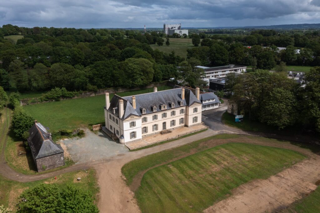Architecte du patrimoine Morbihan - Château de Kerampuilh - Carhaix