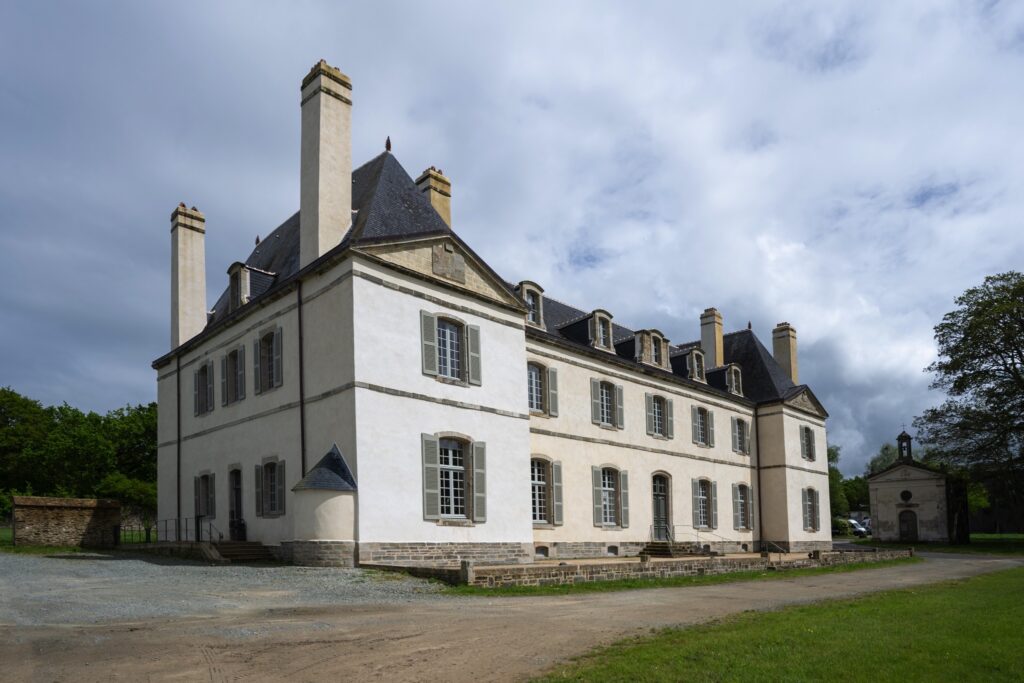 Architecte du patrimoine Morbihan - Château de Kerampuilh - Carhaix